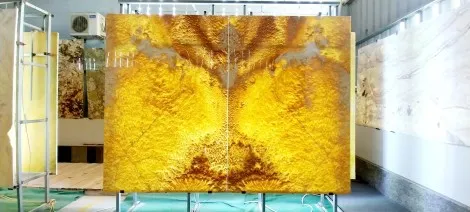 Tranh Đá Đối Xứng Onyx Xuyên Sáng Ốp Tường MÀU Vàng 007