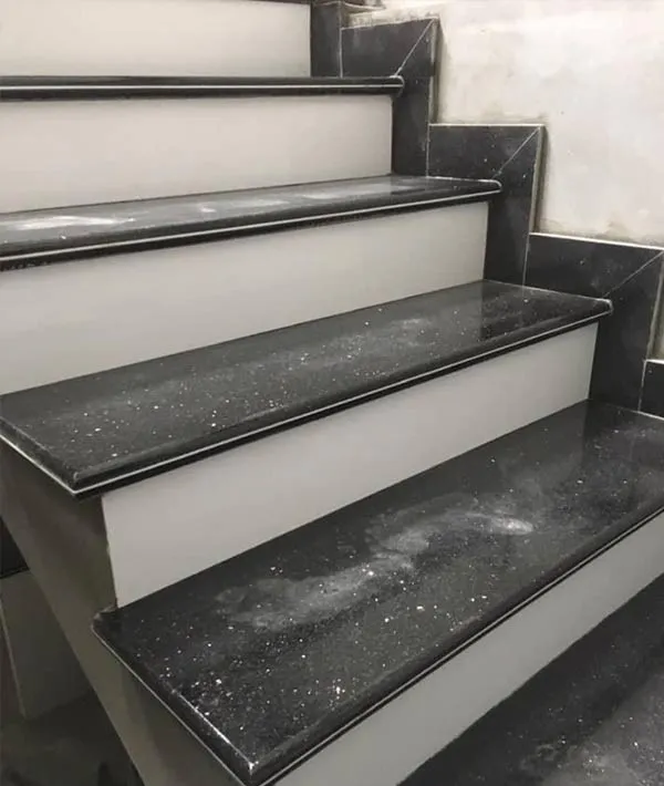 Đá granite kim sa ốp cầu thang