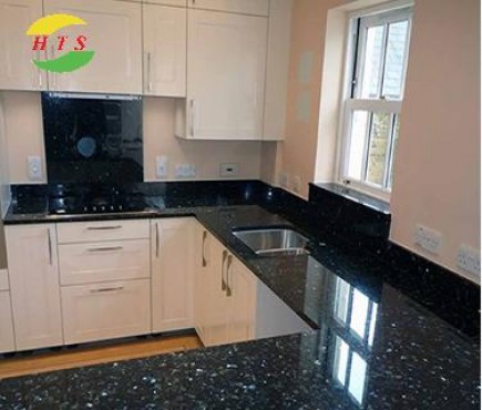 Đá Granite Ốp Bếp – Giải Pháp Bền Đẹp, Chống Bám Bẩn Cho Không Gian Nấu Nướng