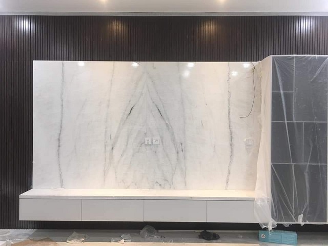 Đá marble được ứng dụng trong phòng khách