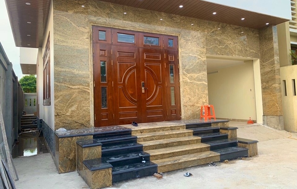 Đá granite  ốp mặt tiền và bậc tam cấp