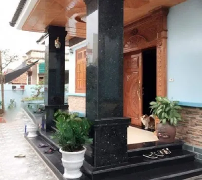 Tranh đá Granite ốp trụ cổng: Sự kết hợp hoàn hảo giữa sức mạnh và vẻ đẹp
