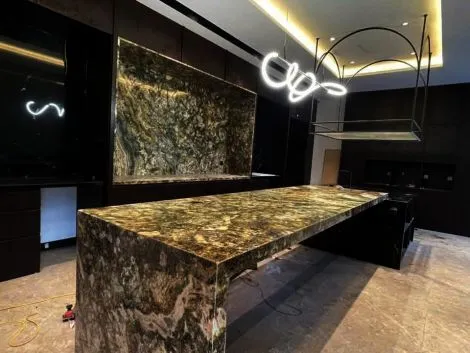 Thi Công Đá Granite Mascalzone Ốp Bếp Bền Đẹp Sang Trọng Tại Hải Phòng .