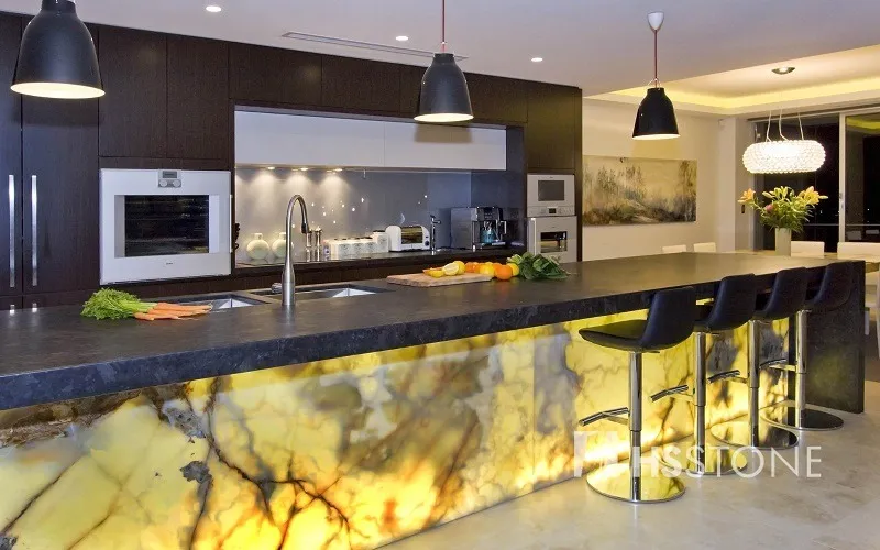 Đá Granite ốp bếp