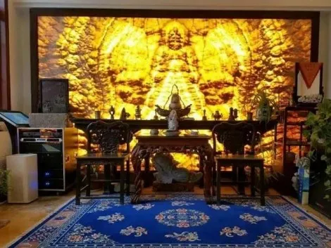Đẹp Mắt và Hiện Đại: Nghệ Thuật Tranh Đá Xuyên Sáng Làm Mới Không Gian Sống