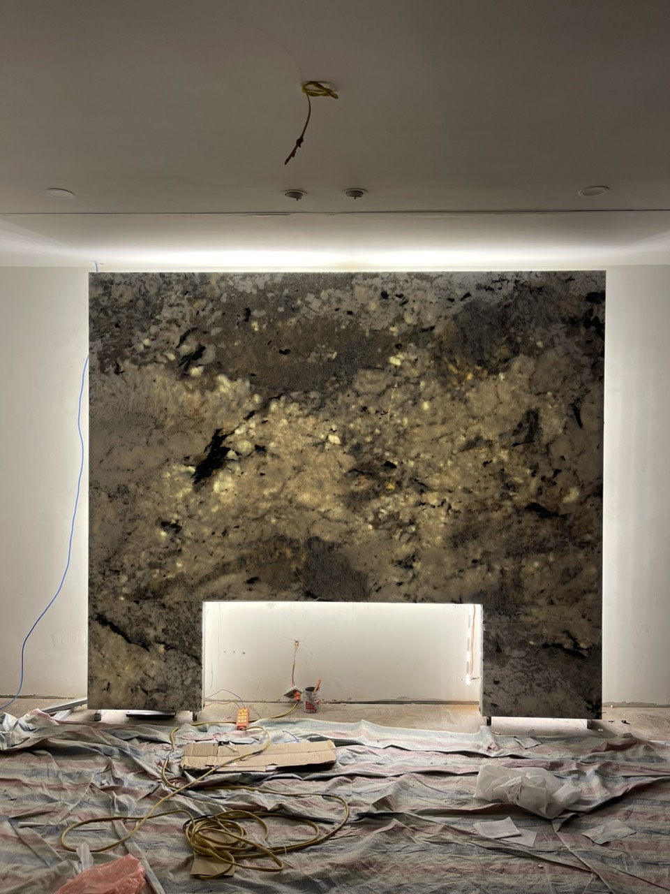 Thi Công Tranh Đá Tại Công Ty Nội Thất  22 An Trạch