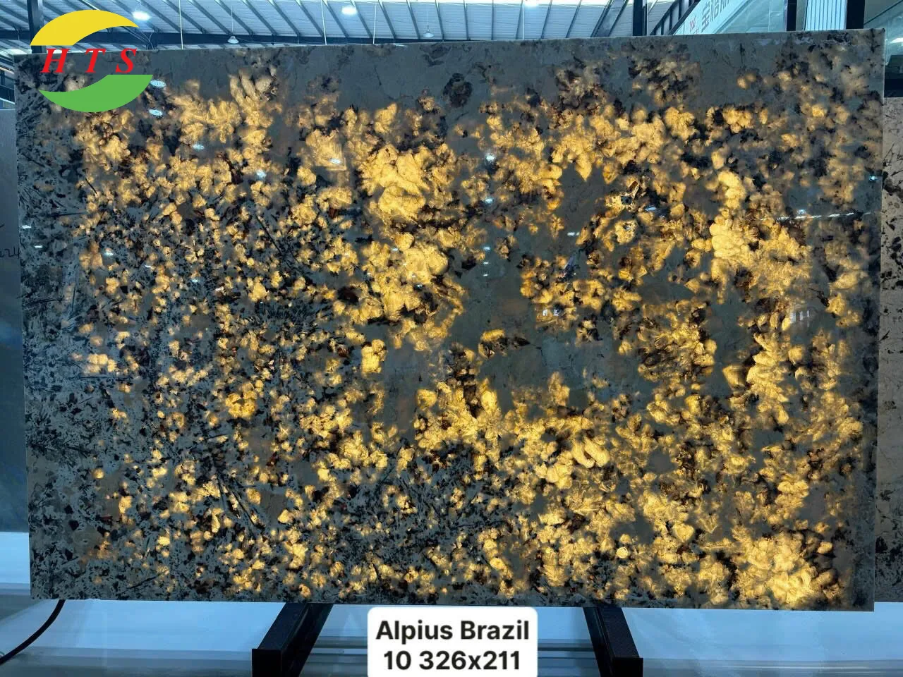 Tranh đá thạch anh xuyên sáng HTS 23 tại kho Hưng Thịnh Stone