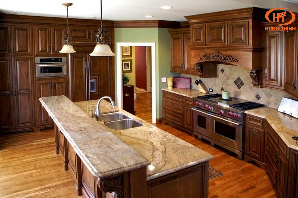 đá granite ốp bàn đảo bếp